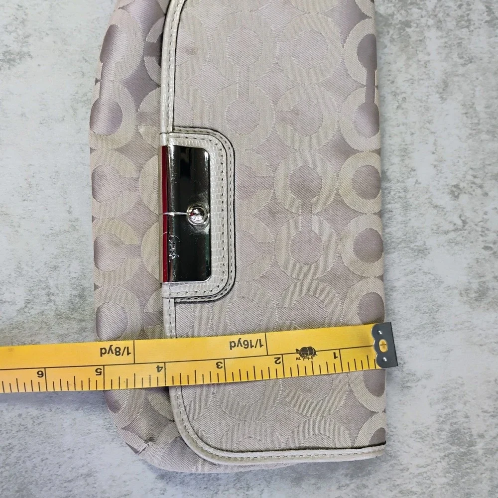 Coach Wristlet Kristin Beige Signature Canvas‎ Beige Leather Trim Small Bag
